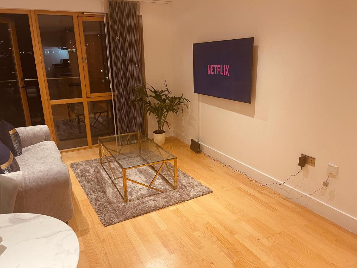 Primedoorstep Deluxe Apt, River Canal View& Free Parking! Apartment Leeds (West Yorkshire)